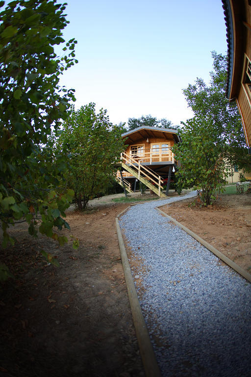 Ecolodge Langhe Cherasco Exterior photo